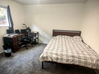 Palo Alto Curtner Ave Master Bedroom in 2B2B 1