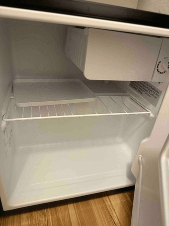 Like New Midea fridge $100 2