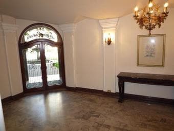 [AVAILABLE NOW] Downtown PA studio available now to 30 September 2