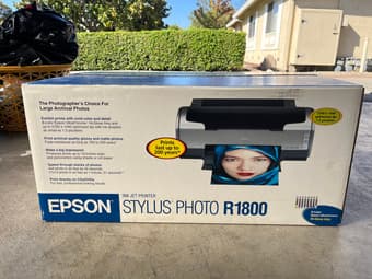 Epson Stylus Photo R1800 Inkjet Printer – Brand New in Box 1