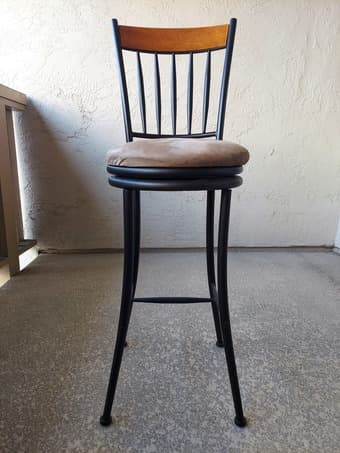 Upholstered Swivel Metal Bar Chair Barstool with Wooden Backrest Count 1