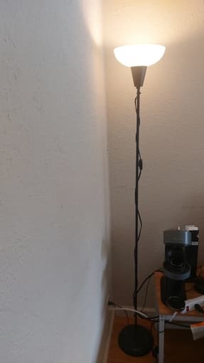 IKEA lamp - like new 1