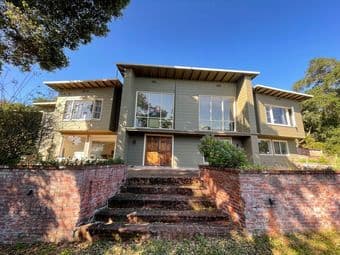 Beautiful Woodside Home with Heated Pool, Trails 10 mins from Stanford 1