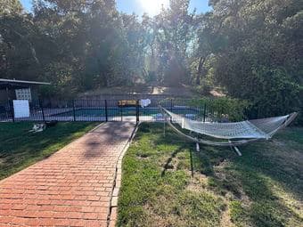 Beautiful Woodside Home with Heated Pool, Trails 10 mins from Stanford 2