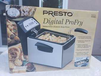 Miscellaneous kitchen items 3