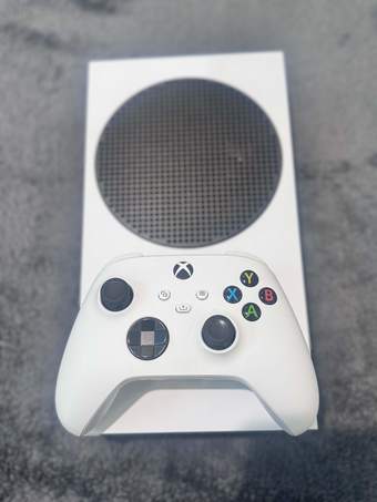 Xbox Series S 512GB 2