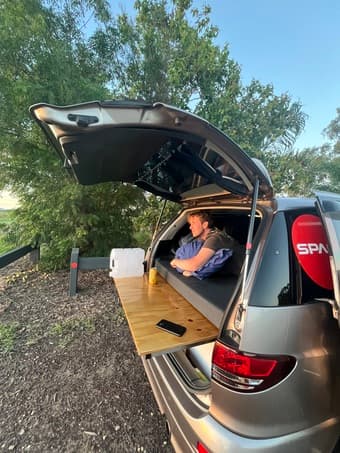 Looking for Furnished Room Near Stanford Jan–Aug (up to $1,400/month) 3