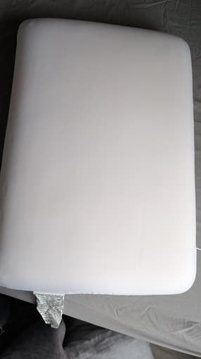 Down duvet, bedding, 2 pillows 2