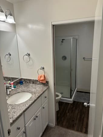 1B/1Ba in a 2B/2Ba Unit at Oak Creek 3