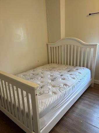 A studio for renting 2