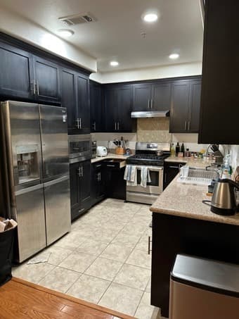 Sunnyvale Short-Term 2B/1Ba Available November – Mostly Furnished 3