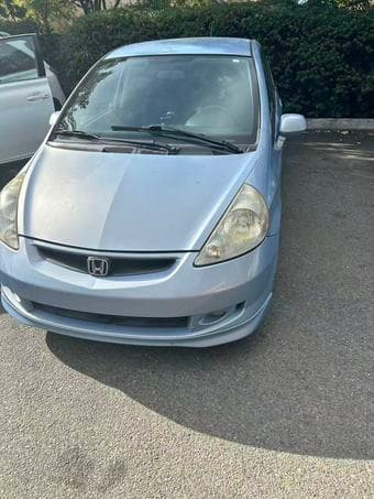 Rent Rent Rent my car:  Honda Fit Sport 1