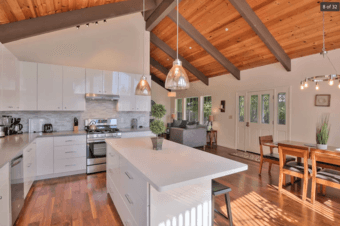 Private Room in 4B/3B House in Mountain View 1