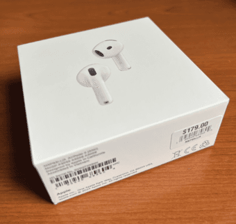 Airpods 4 (original and unopened) + 1 year Apple warranty 1