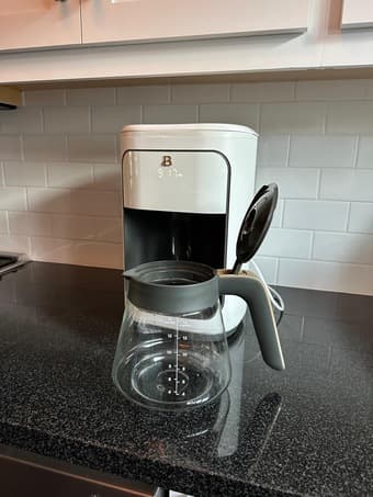 Drip Coffee Maker - Perfect condition 1