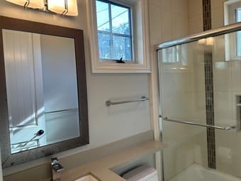 Private Bedroom with Private Bath – Available October 16 (Midtown) 4