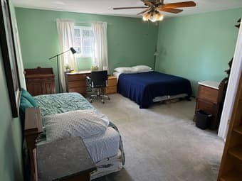 ROOM FOR RENT, month to month, near Stanford (Menlo Park) 1