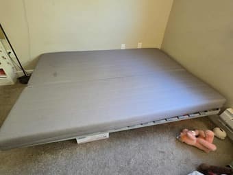 free -pick up only 3