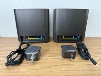 ASUS ZenWifi XT8 Wi-Fi 6 Mesh Router (QTY 2) 2