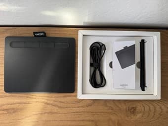 Wacom Intuos Small Tablet 1