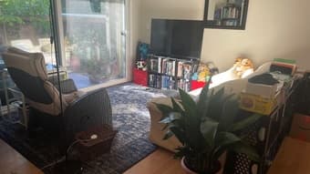 Amazing Two Bedroom Apartment with Huge Backyard Sublet (January) 1
