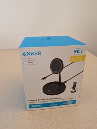 NEW IPhone Anker MagGo Wireless Charger (2-in-1, Stand) 1