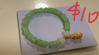 Clothing,bags and accessories on sale 3