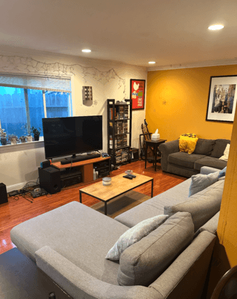 Master bedroom & private bathroom in 4BR Home in Newark (Rare find!) 4