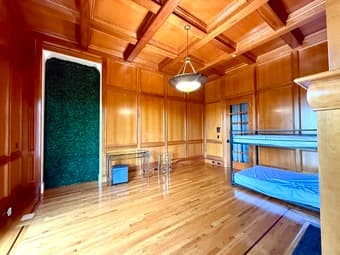 1 Bedroom 1 Bathroom Rentals in Silicon Valley Mansion 2