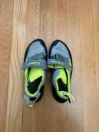 Climbing shoes - Size W8 - M6.5 EU39 2