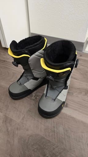 Snowboard Boots 1