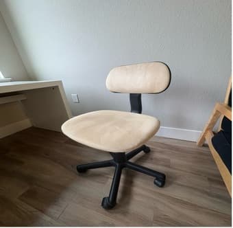 Swivel desk chair 1