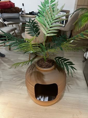 Hidden Cat Litter Planter 1