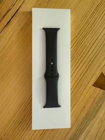 Apple Watch band 1