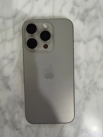 Iphone 15 pro 128GB 1