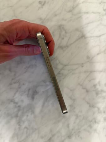 Iphone 15 pro 128GB 3