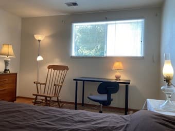 Furnished private bedroom in Palo Alto close to campus 1