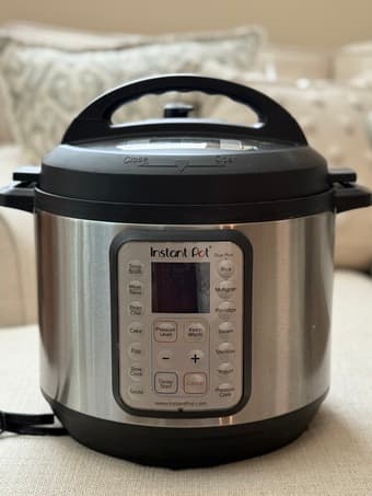 Instant Pot Duo Plus - barely used! 1