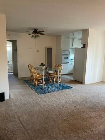 Move in Dec 1st - 2 Bed/1 bath Apartment downtown Menlo Park - 1520 1