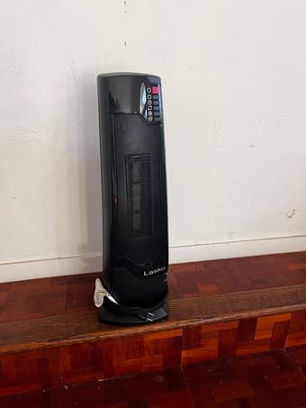 Lasko Space Heater 1