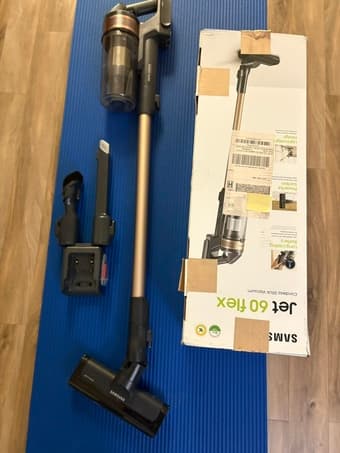 SAMSUNG Jet 60 Flex Cordless Stick Vacuum Cleaner 3