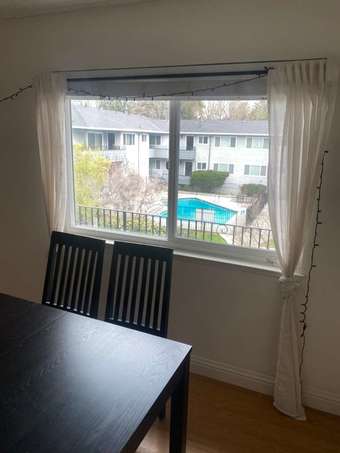 B/1B in 2B/2B Apartment, University Avenue, Palo Alto - $1900 1