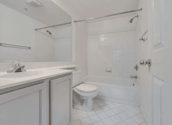 Short-Term Room for Rent Near Stanford University in a 3 Bed / 3 Bath 3