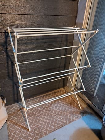 Foldable portable laundry rack 1