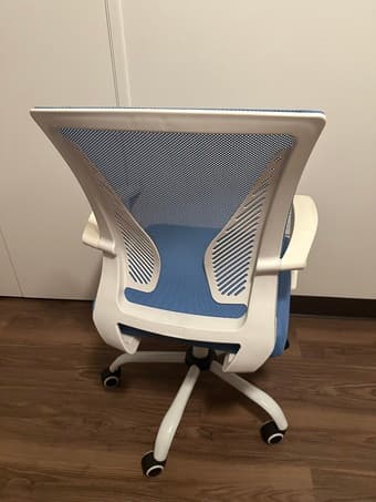 Desk chair 2