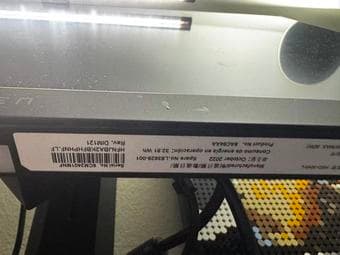 HP OMEN 27i 2K 165Hz (QHD) Nano IPS Gaming Monitor - Mint Condition! 3