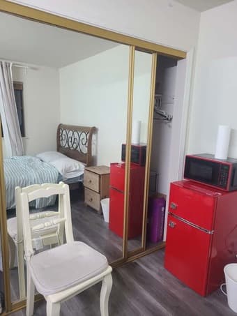 Palo Alto (El Camino Way) - Starting 17th Dec - Short stay (4-8w) 4