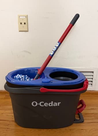 O-Cedar RinseClean Spin Mop & Bucket System 1