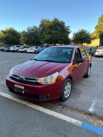 2011 Ford Focus for sale - 127k miles - $4,500 - Manual shift 1