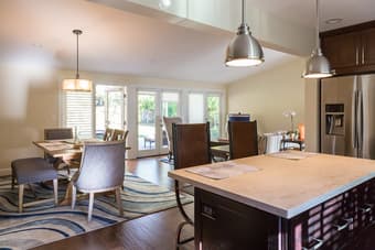 UNIQUE commuter room in beautiful, large Los Altos home 3